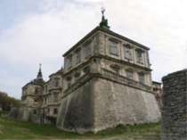 Звичайно ж, замок має свого привида — Марисеньку — дружину Яна ІІІ Собеського...