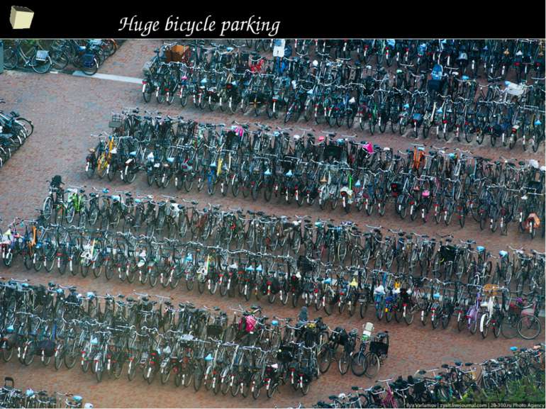 Huge bicycle parking *
